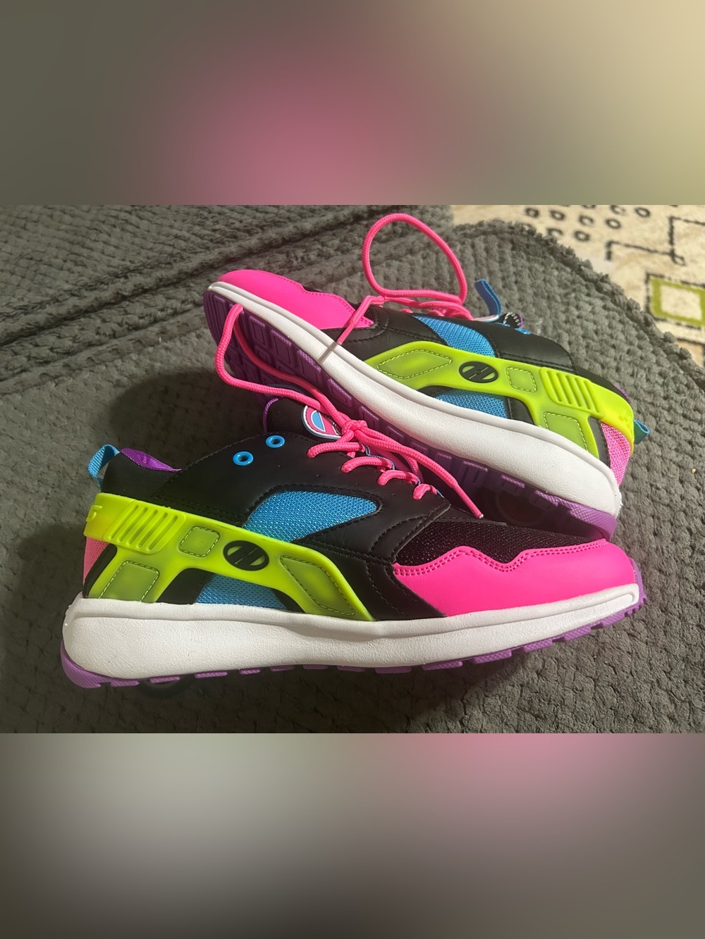 Heelys Wheeled Shoes Women’s size 8 black neon pink, purple, blue never worn